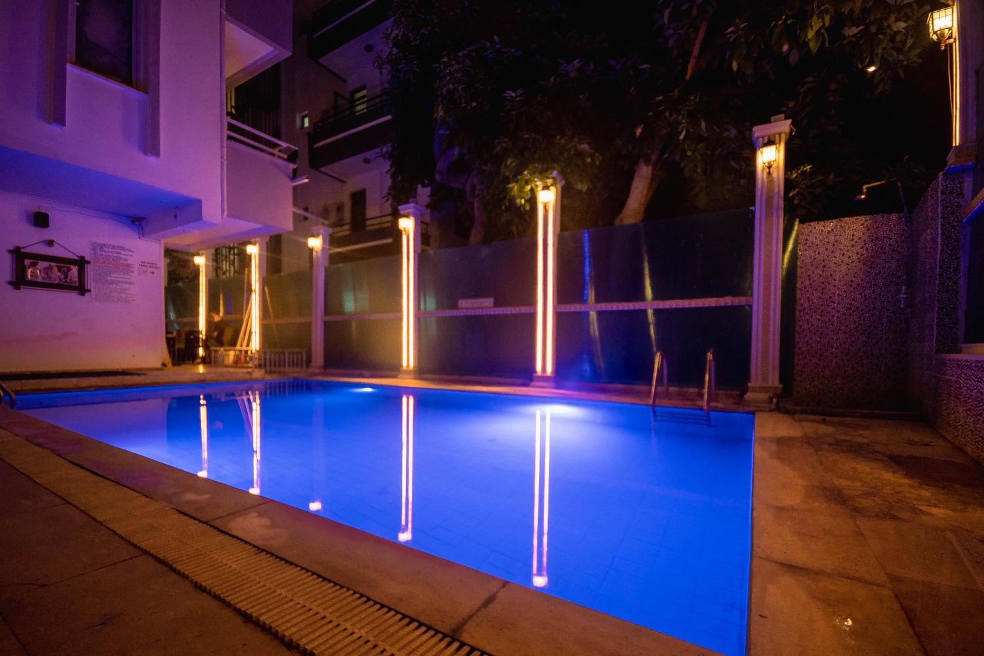Behram Hotel Antalya Luaran gambar